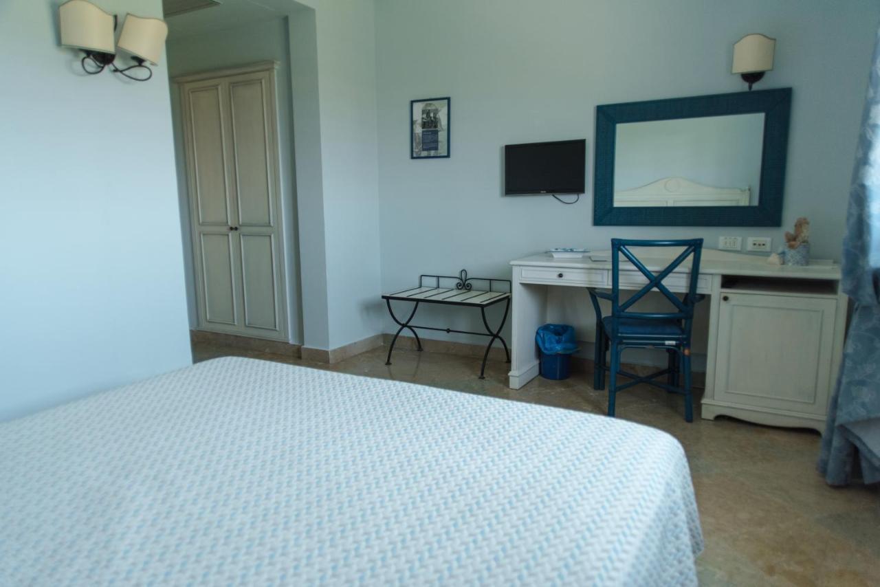 Relais Antiche Saline Hotel Torre Nubia Ngoại thất bức ảnh