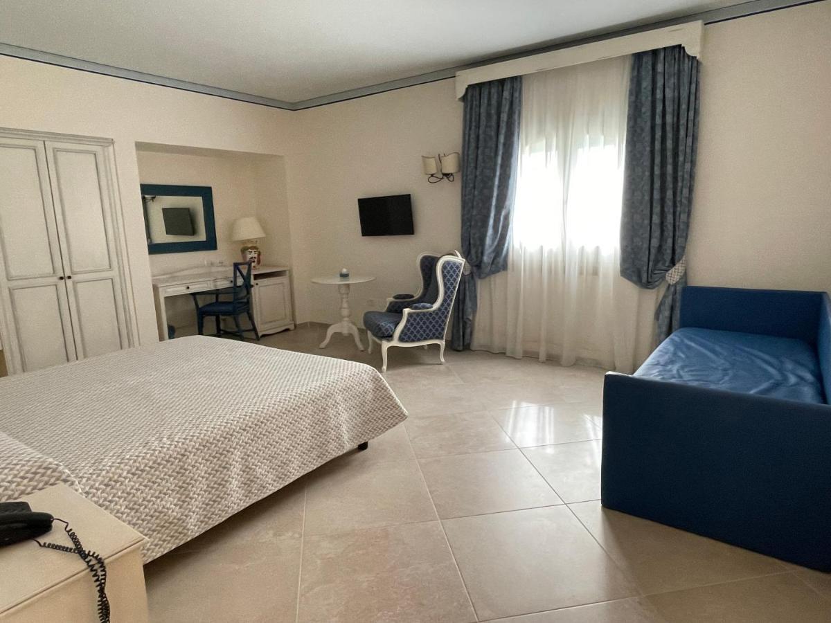 Relais Antiche Saline Hotel Torre Nubia Ngoại thất bức ảnh