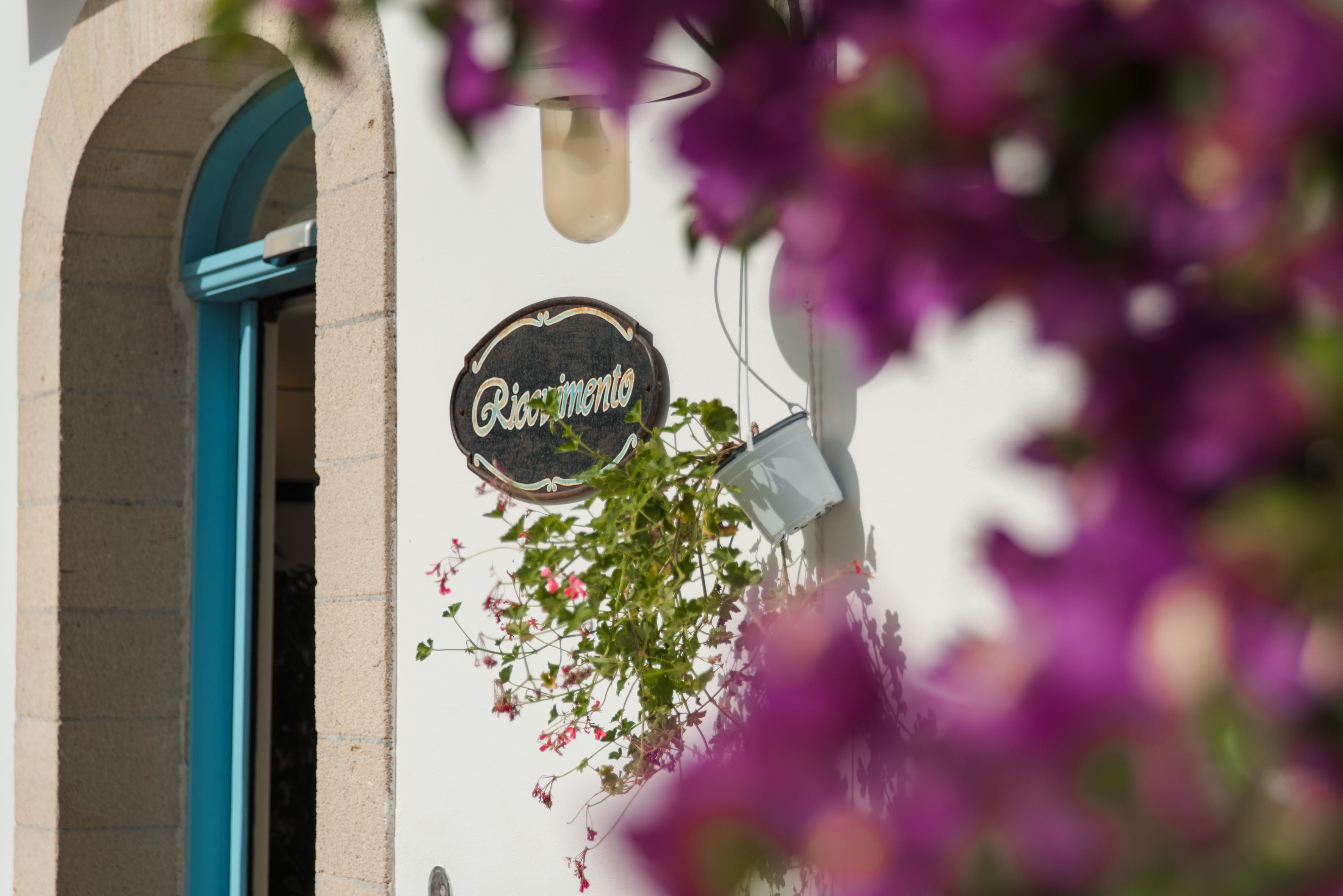 Relais Antiche Saline Hotel Torre Nubia Ngoại thất bức ảnh