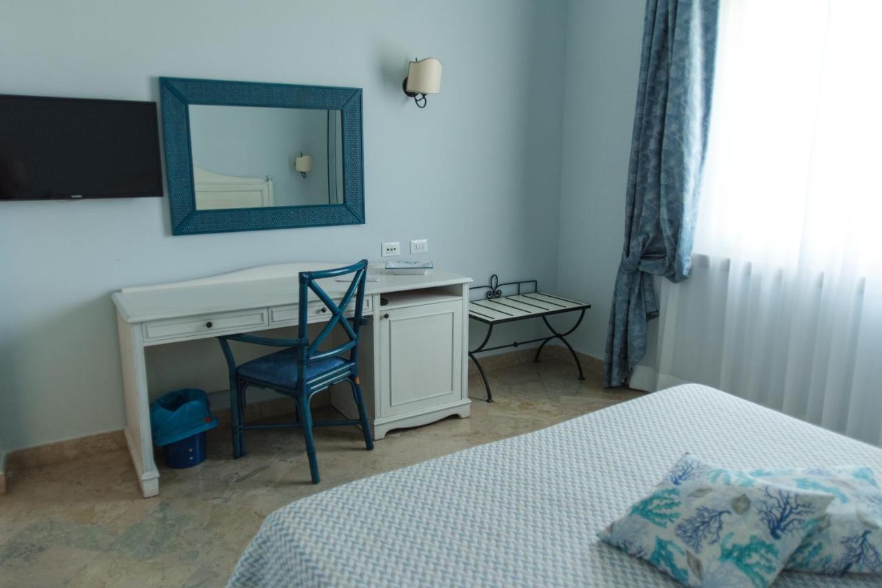 Relais Antiche Saline Hotel Torre Nubia Ngoại thất bức ảnh