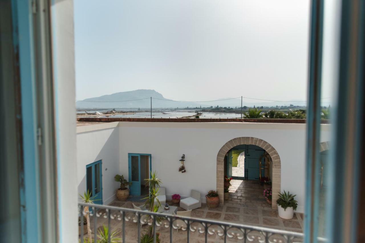Relais Antiche Saline Hotel Torre Nubia Ngoại thất bức ảnh