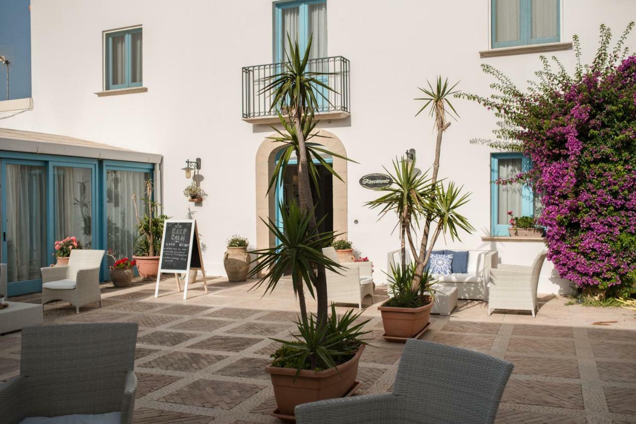 Relais Antiche Saline Hotel Torre Nubia Ngoại thất bức ảnh